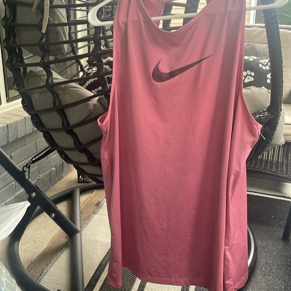 Nike pro.